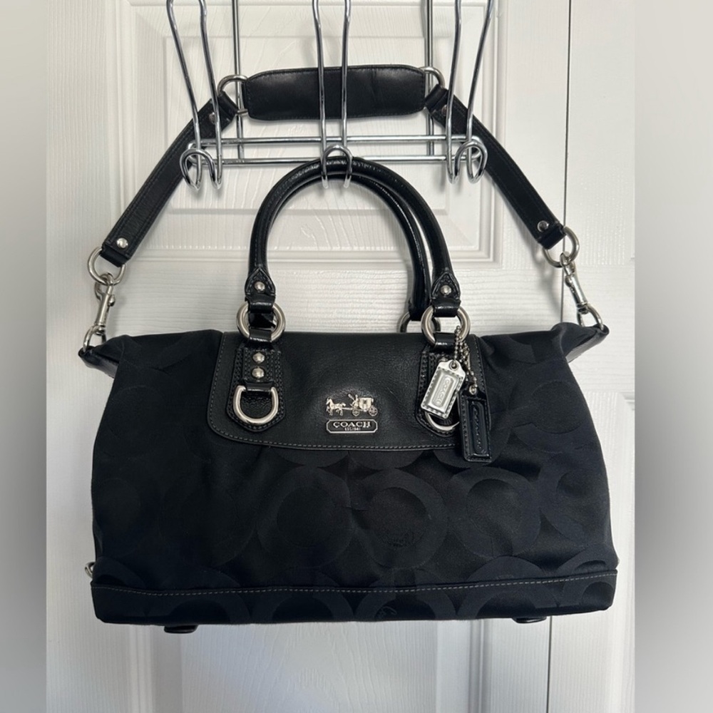 EUC Coach Madison Large Sabrina Black Satchel with Crossbody Strap 🖤